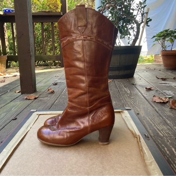 John Fluevog Argolo brown leather heeled boots, size 10.5 - Picture 5 of 15
